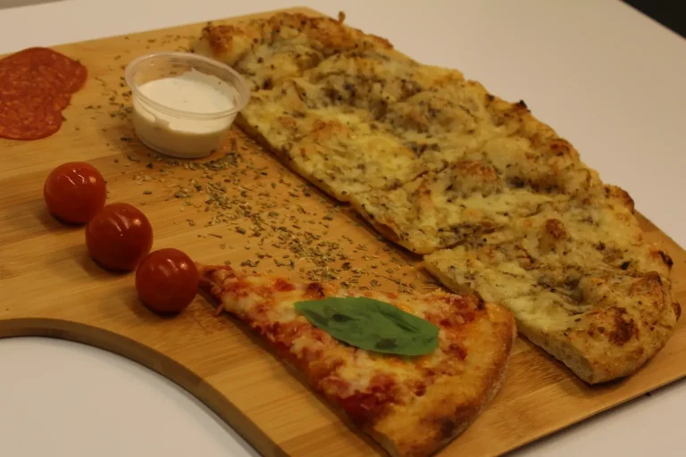 Cheesy Bread with Best Queens Margherita Slice in Saskatoon